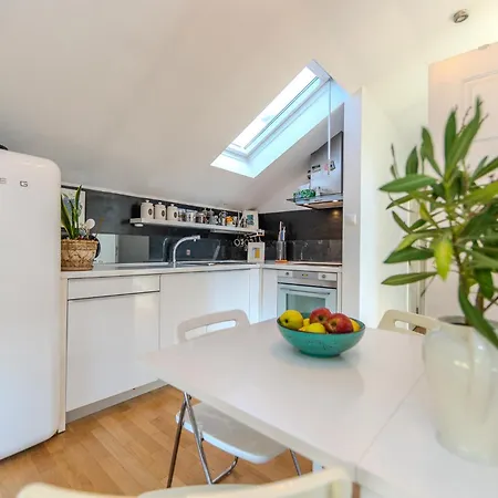 Cozy Flat - Perfect Location * Sofia